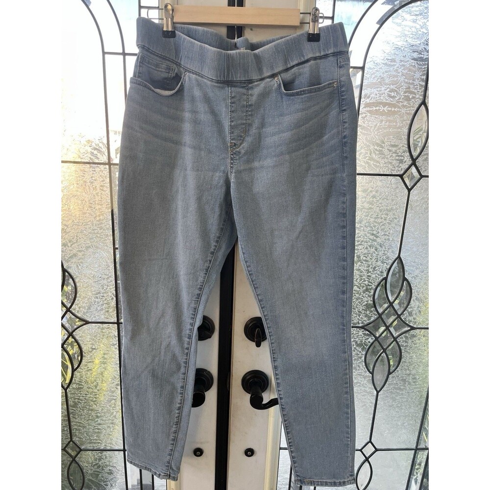 Signature Gold Levi's Totally Shaping Womens Pull-on Skinny Jeans12M Timeless
